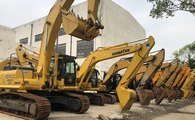 Max Digging Radius 9.09m Oude KOMATSU Graafwerktuigen van 22000kgs PC220 0