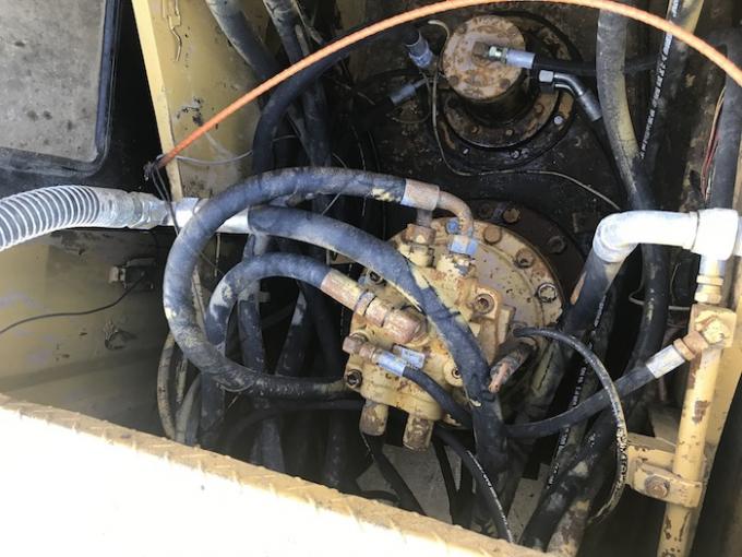8.6kw gewicht 20000KG E200B 2012 Jaar Gebruikte CAT Excavator 3